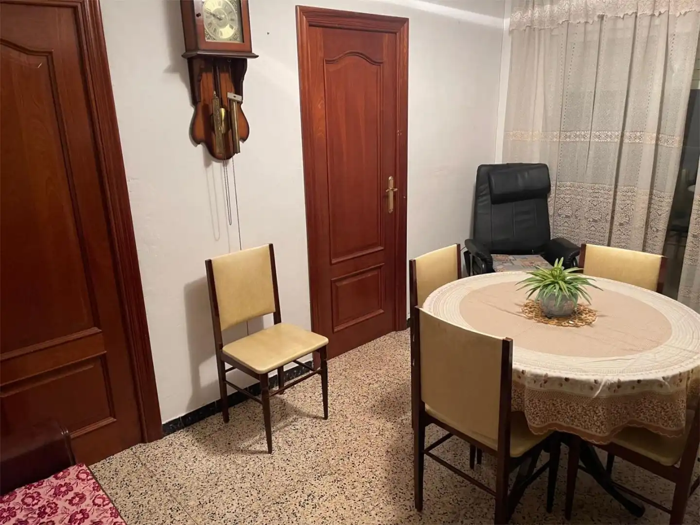 Flat for sale in Carrer de Vidal I Ribas, 7, Can Vidalet Dining room of Flat for sale in Esplugues de Llobregat with Terrace and Balcony