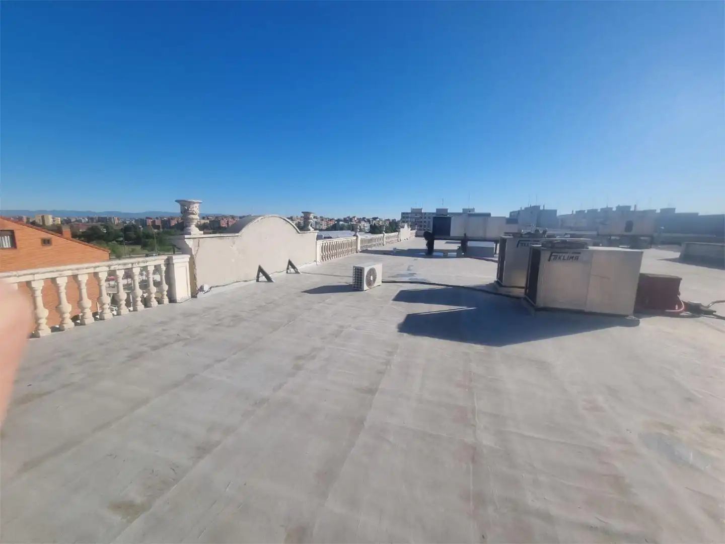 Geschaftsraum zum Verkauf in Calle Río Miño, 1, Suroeste - Zona Hospital Terrasse von Geschaftsraum zum Verkauf in Móstoles mit Klimaanlage, Heizung und Möbliert