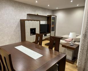 Sala d'estar de Pis en venda en Parla amb Aire condicionat, Terrassa i Balcó