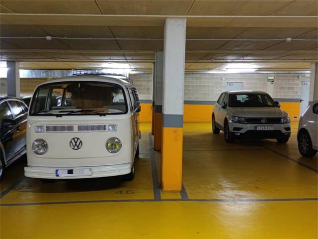 Garaje en Alquiler en Calle Londres, 8 en Beloso