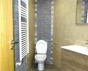 Bathroom of Flat to share in Salamanca Capital  with Terrace