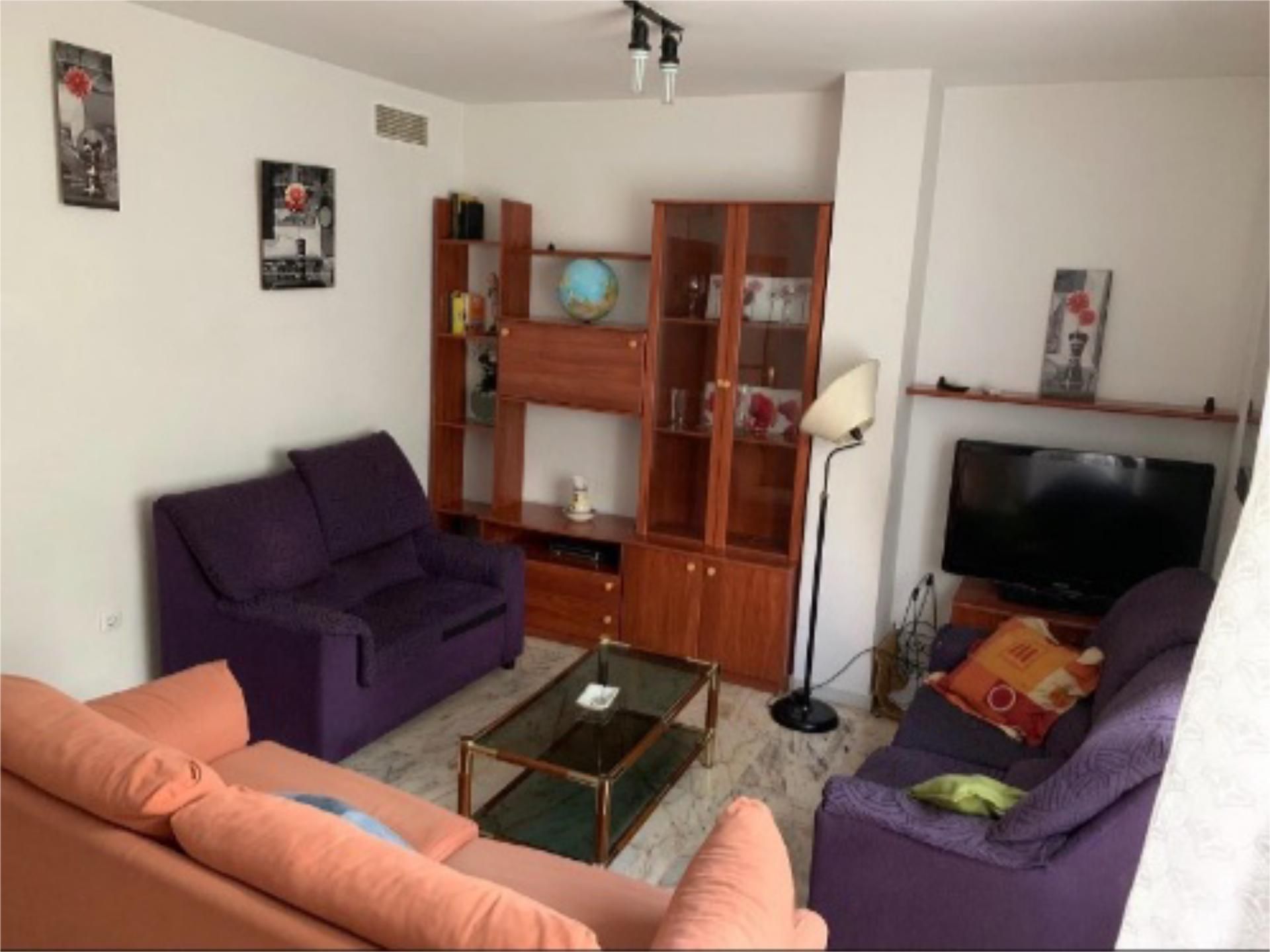 Living room of Flat to rent in Badajoz Capital  with Air Conditioner, Heating and Furnished