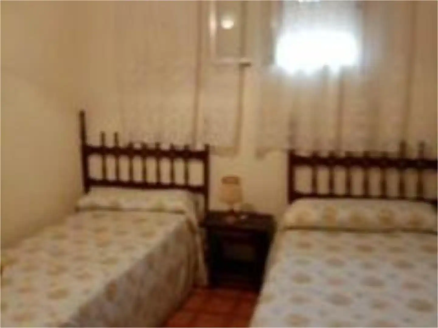 Casa adosada en venta en Calle Baja, 48, Miranda de Arga Habitación de Casa adosada en venta en Miranda de Arga con Terraza, Trastero y Amueblado