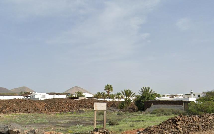 Land for sale in Calle Cadera, 8, Puerto del Carmen, Las Palmas - image 1 Photo 1 of Land for sale in Calle Cadera, 8, Puerto del Carmen, Las Palmas