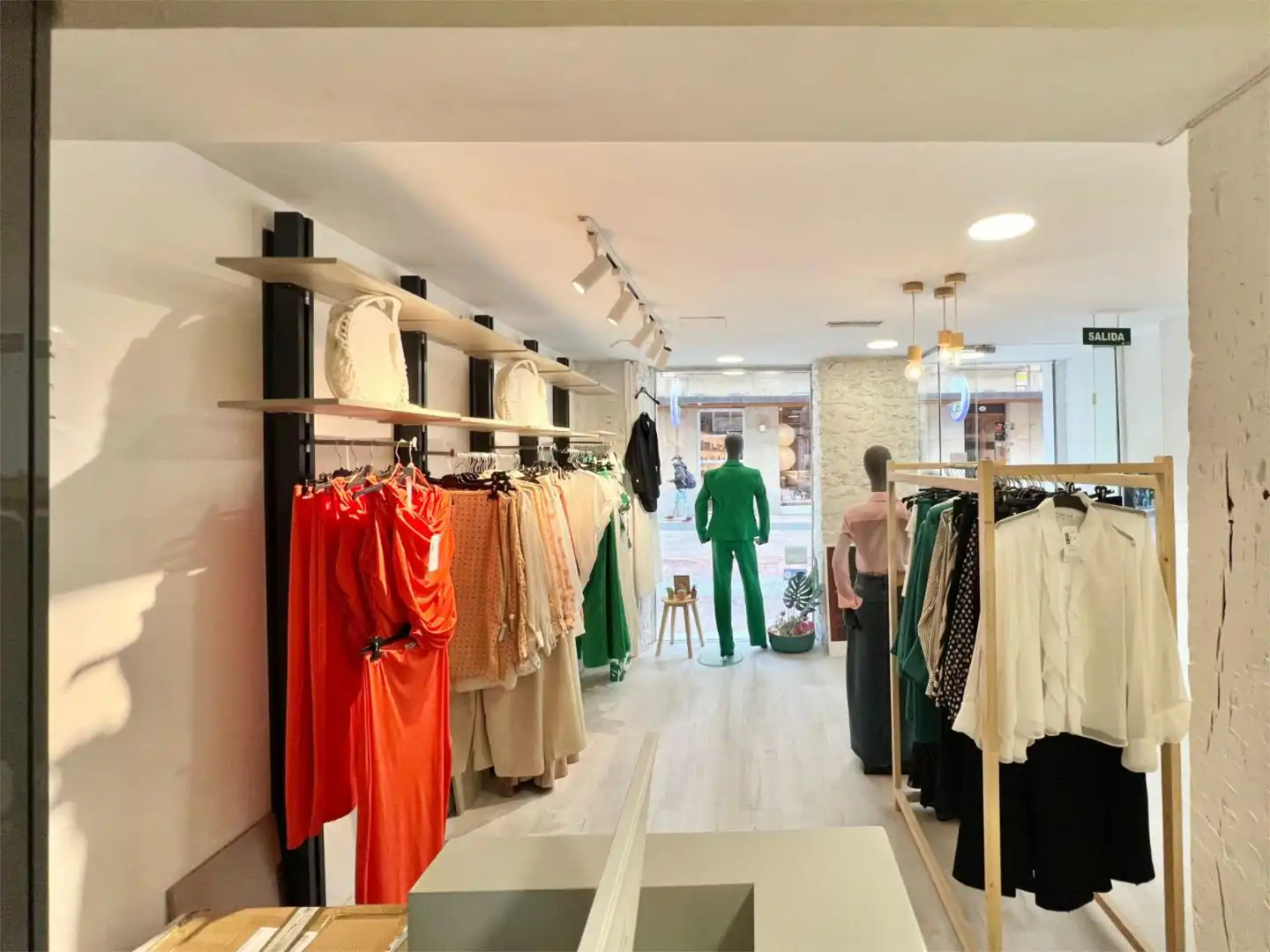 Local de alquiler en Vitoria - Gasteiz con Aire acondicionado y Calefacción