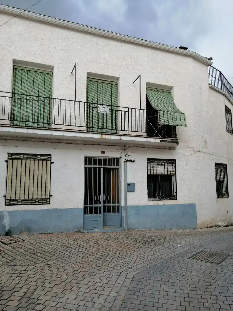 Vista exterior de Casa o xalet en venda en Hornos amb Terrassa, Moblat i Rentadora