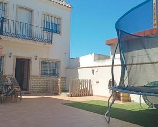 Jardí de Casa adosada en venda en Jerez de la Frontera amb Aire condicionat, Terrassa i Balcó