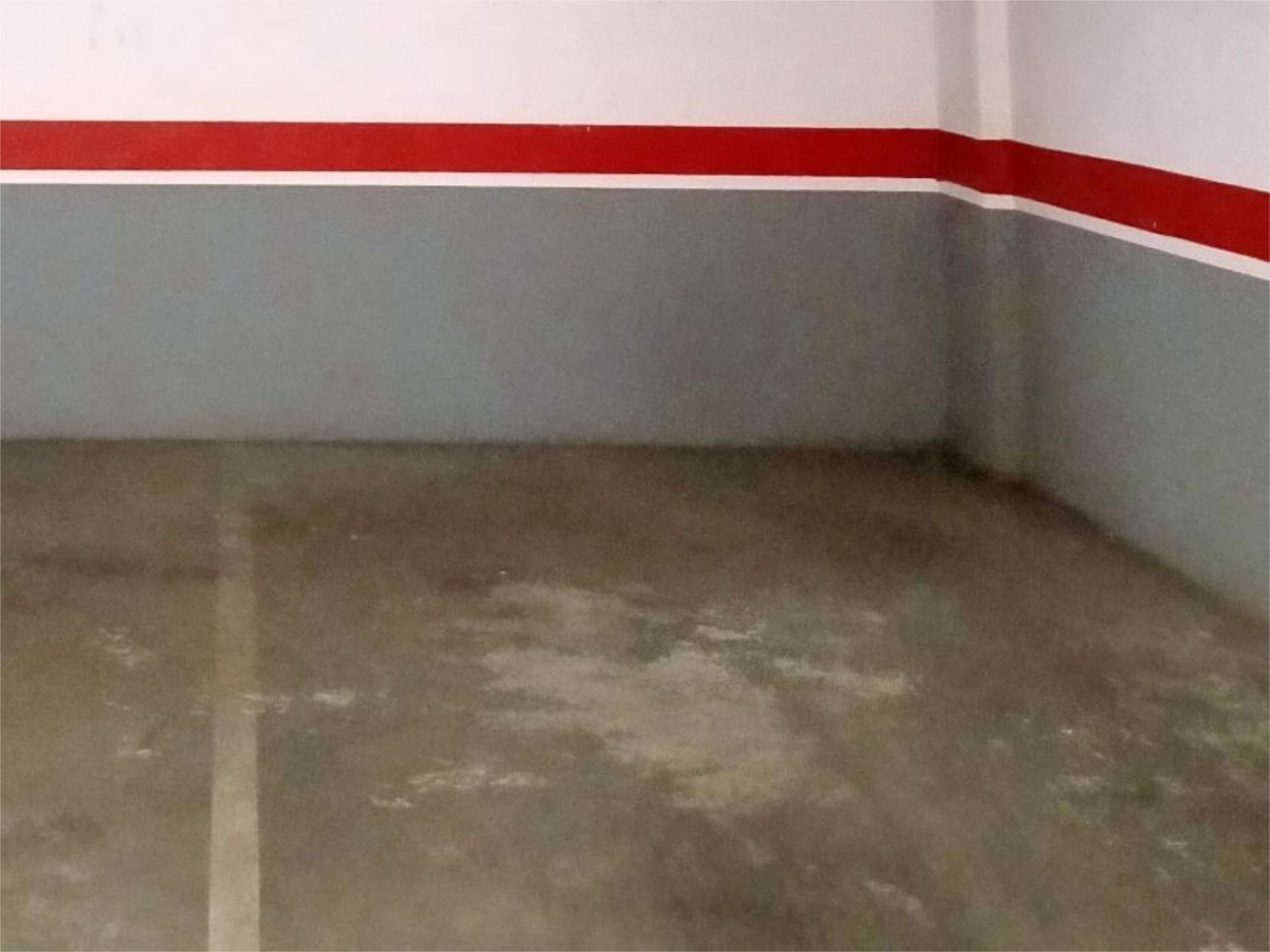 Aparcament de Garatge de lloguer en  Almería Capital