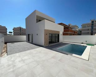 Piscina de Casa o xalet en venda en Orihuela amb Aire condicionat i Piscina