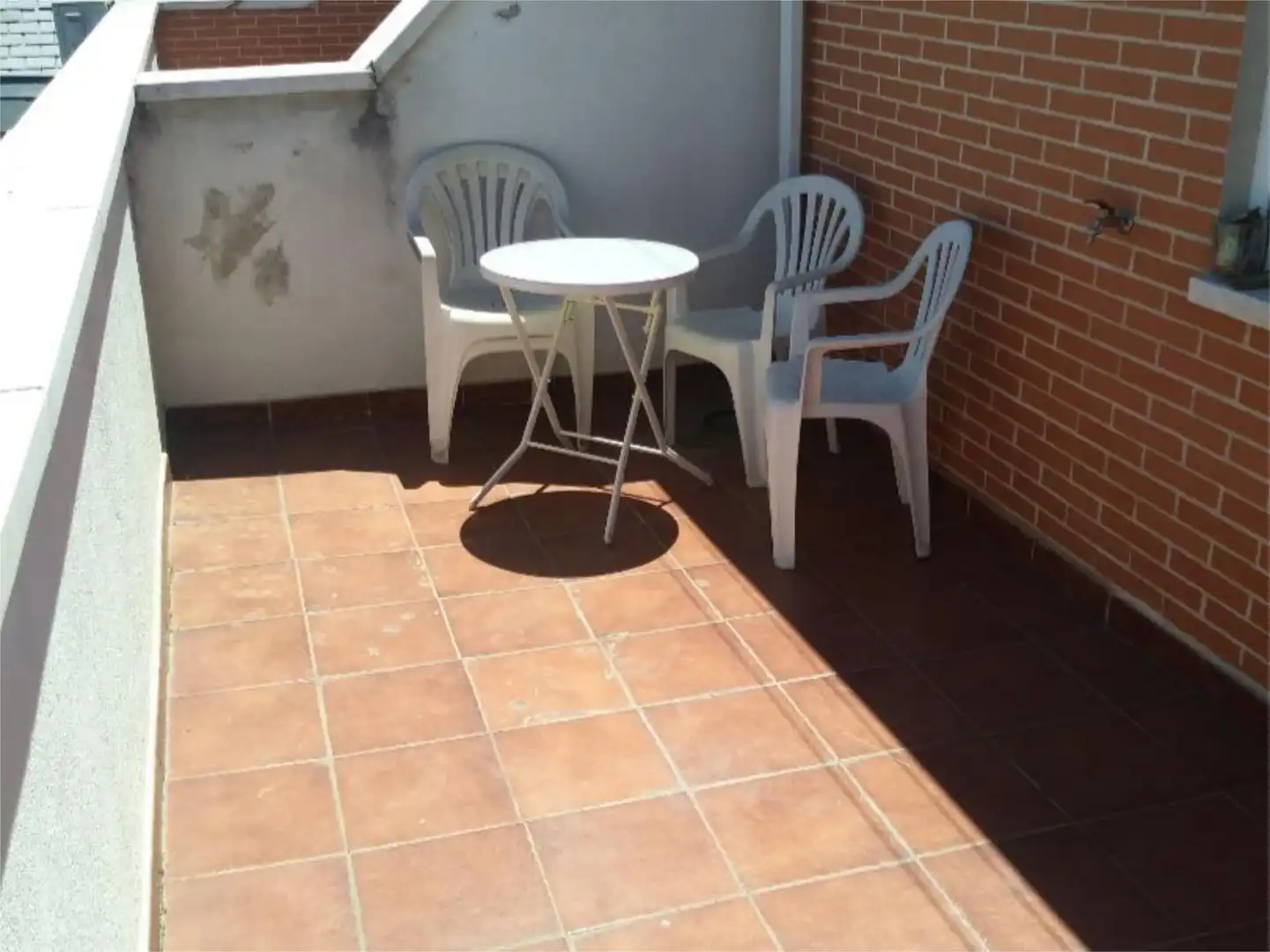 Room in Calle Otoño, 2, Rejas Room in Calle Otoño, 2, Rejas