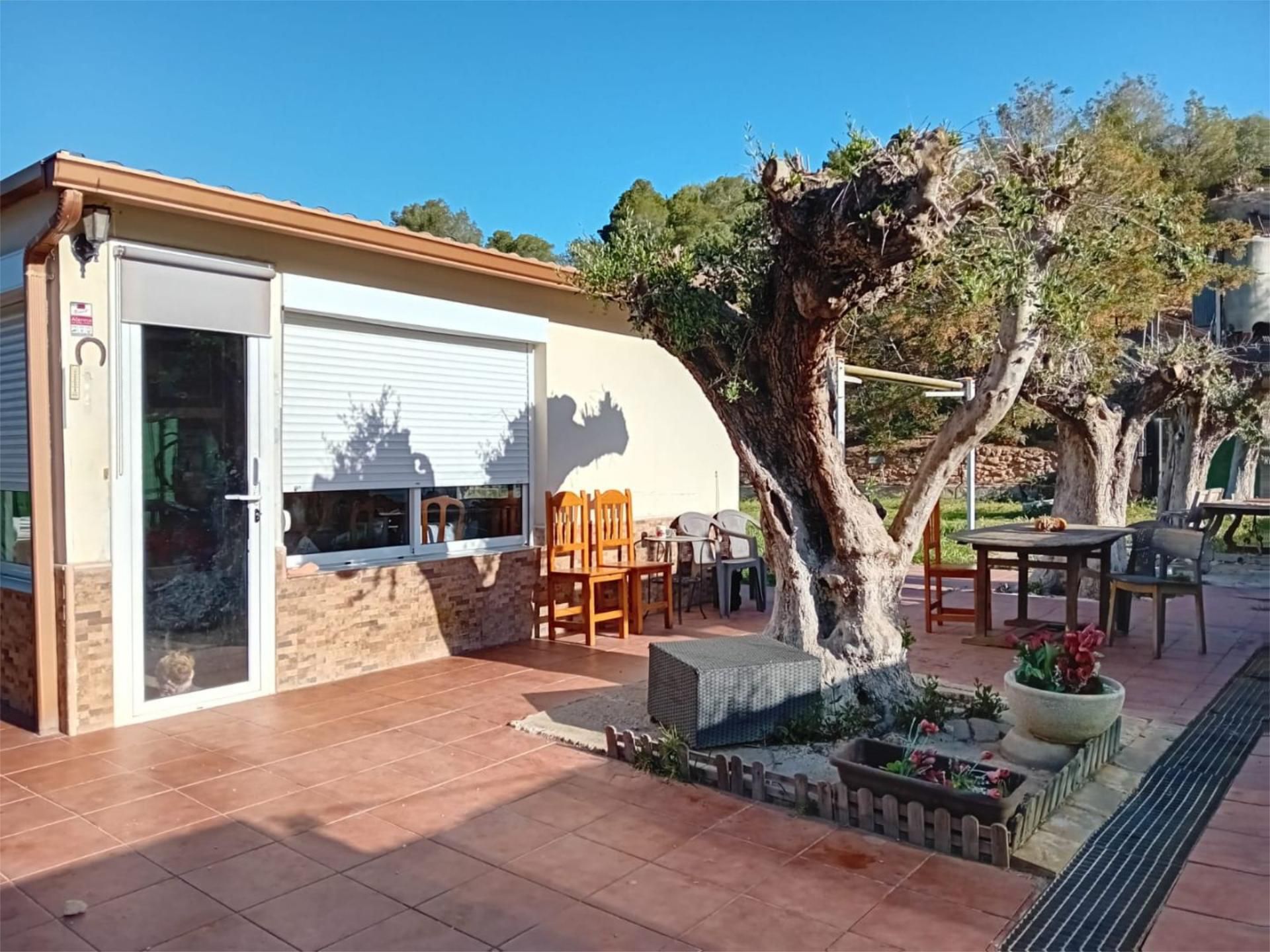 Terrassa de Finca rústica en venda en Sitges amb Aire condicionat, Jardí privat i Parquet