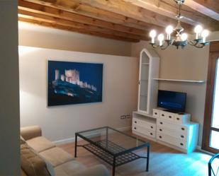 Sala d'estar de Apartament de lloguer en Segovia Capital amb Balcó