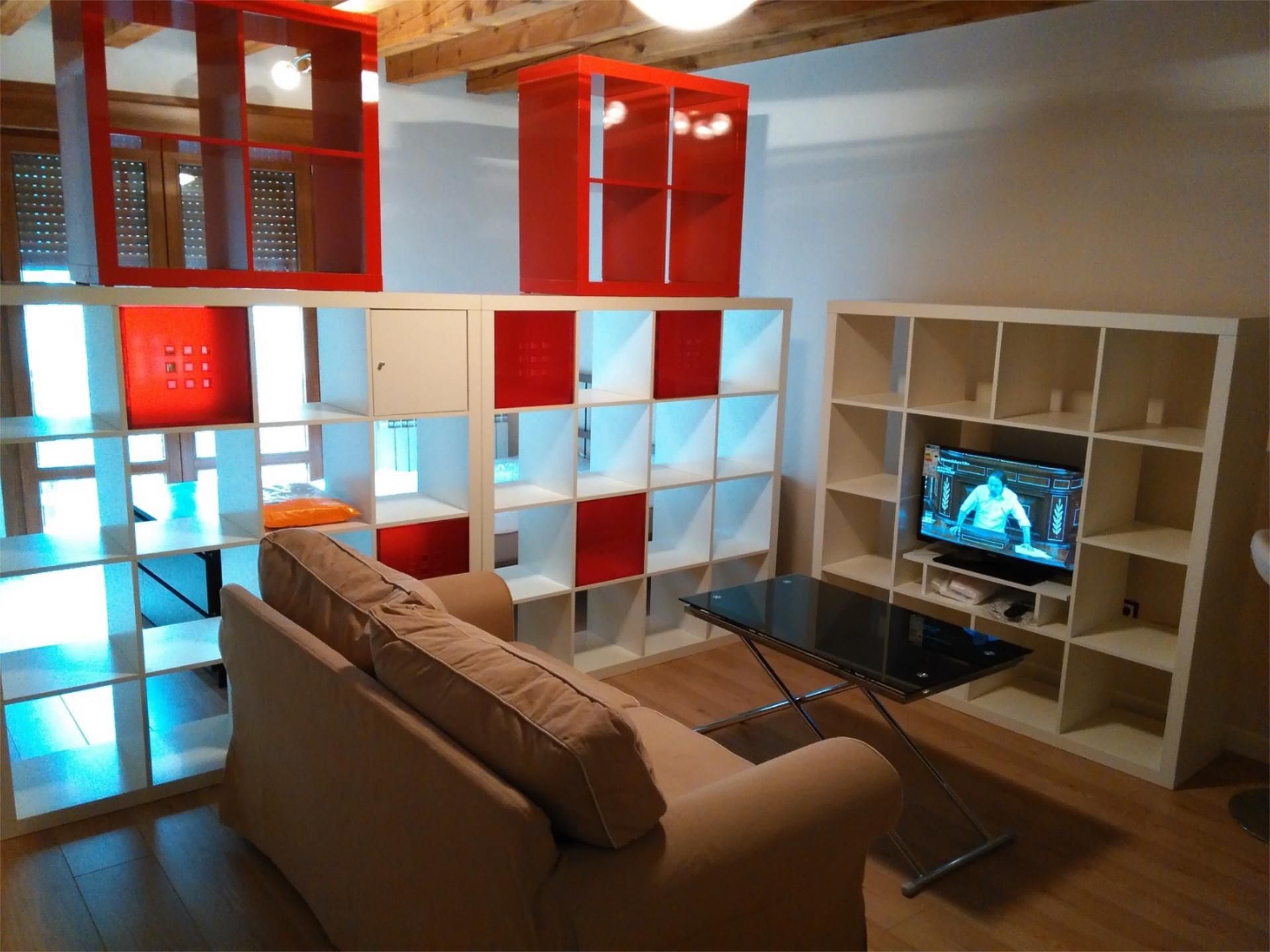Sala d'estar de Pis de lloguer en Segovia Capital amb Calefacció, Parquet i Terrassa