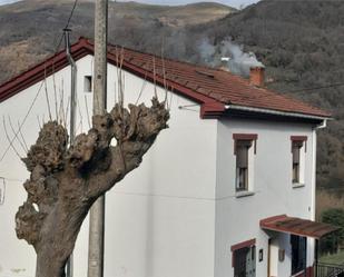 Vista exterior de Finca rústica en venda en Mieres (Asturias)