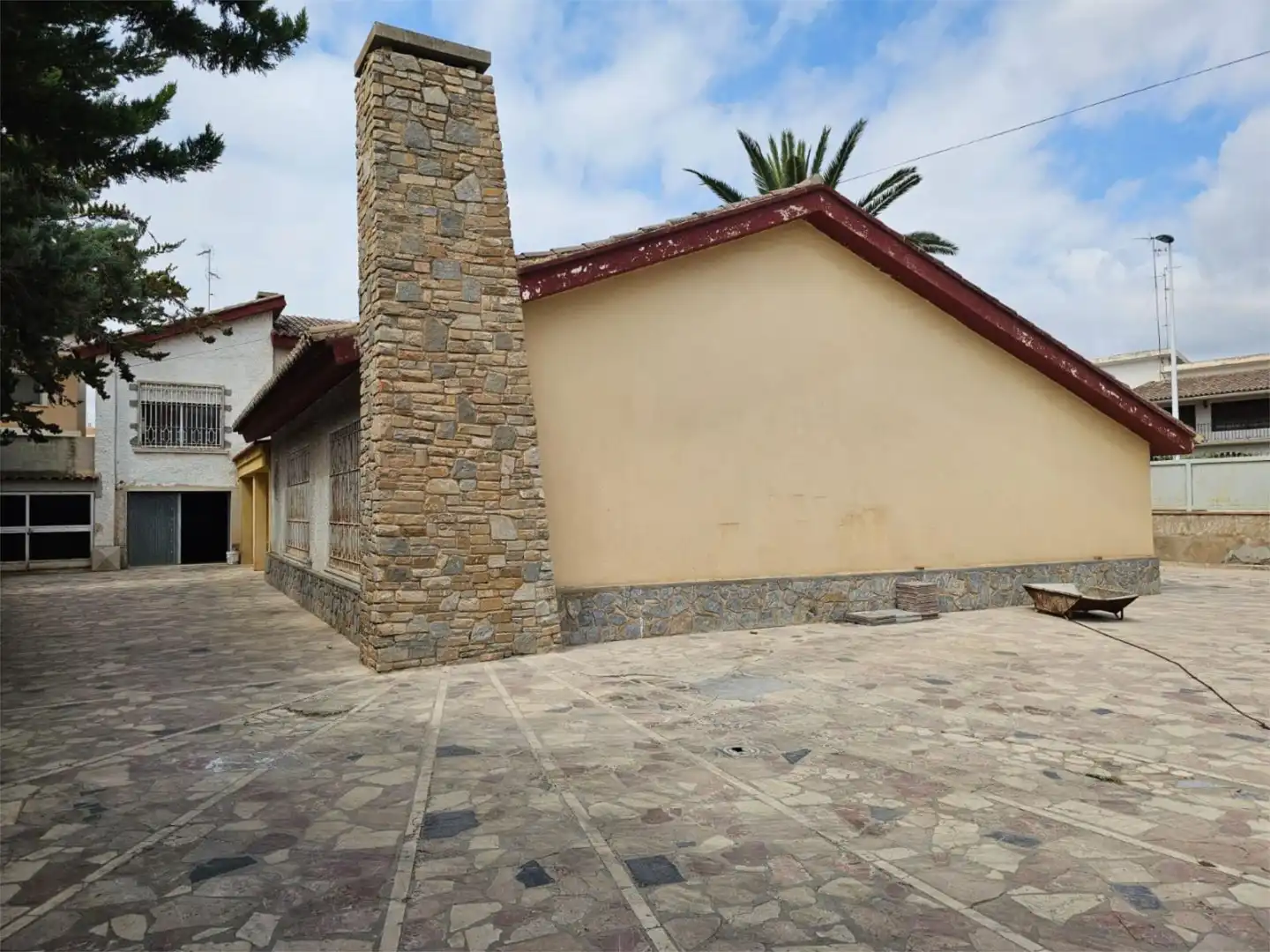 Vista exterior de Casa o chalet en venta en Elche / Elx con Terraza y Balcón