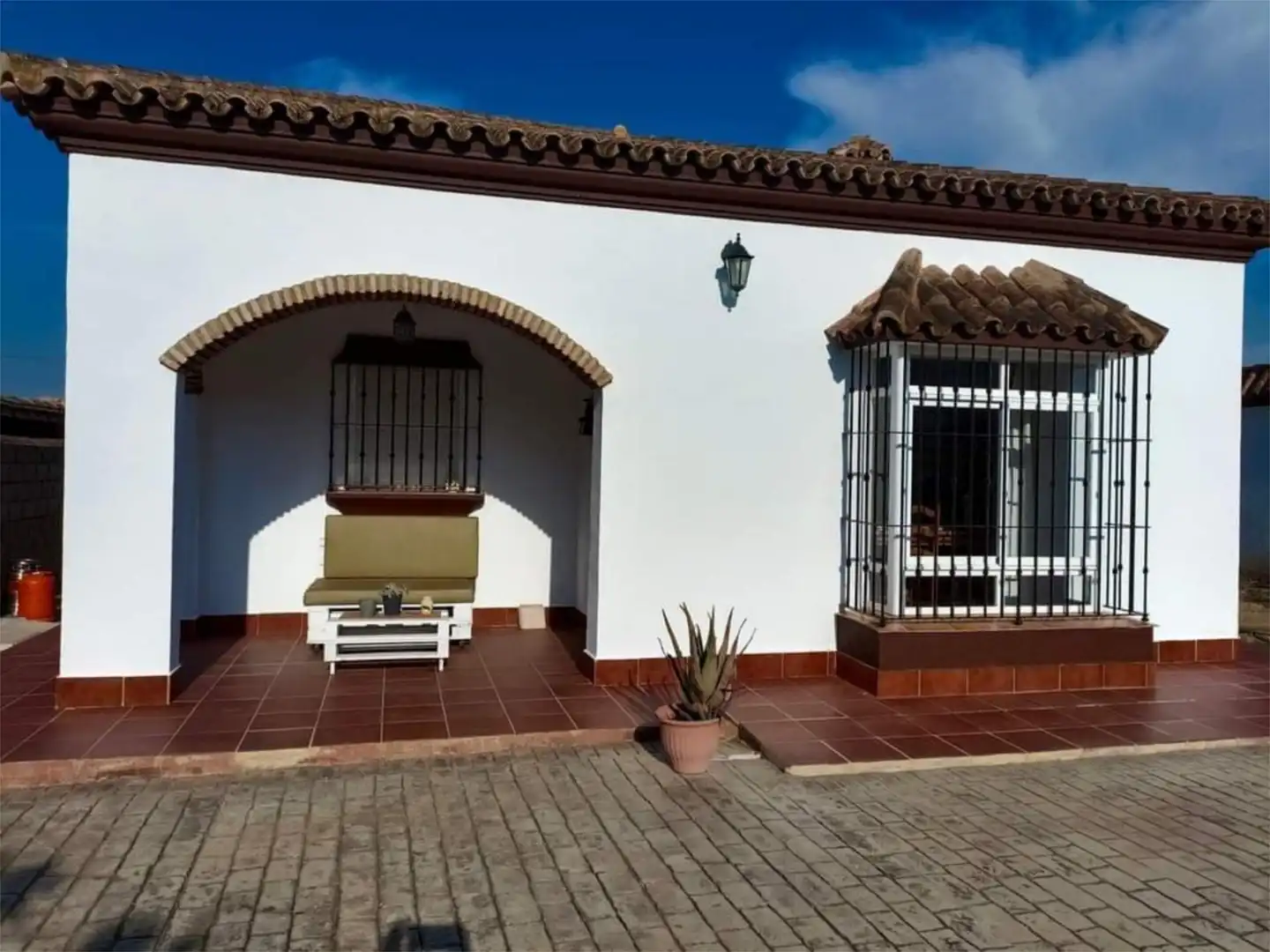 Exterior view of Houses for sale in Chiclana de la Frontera  with Private garden, Terrace and Storage room