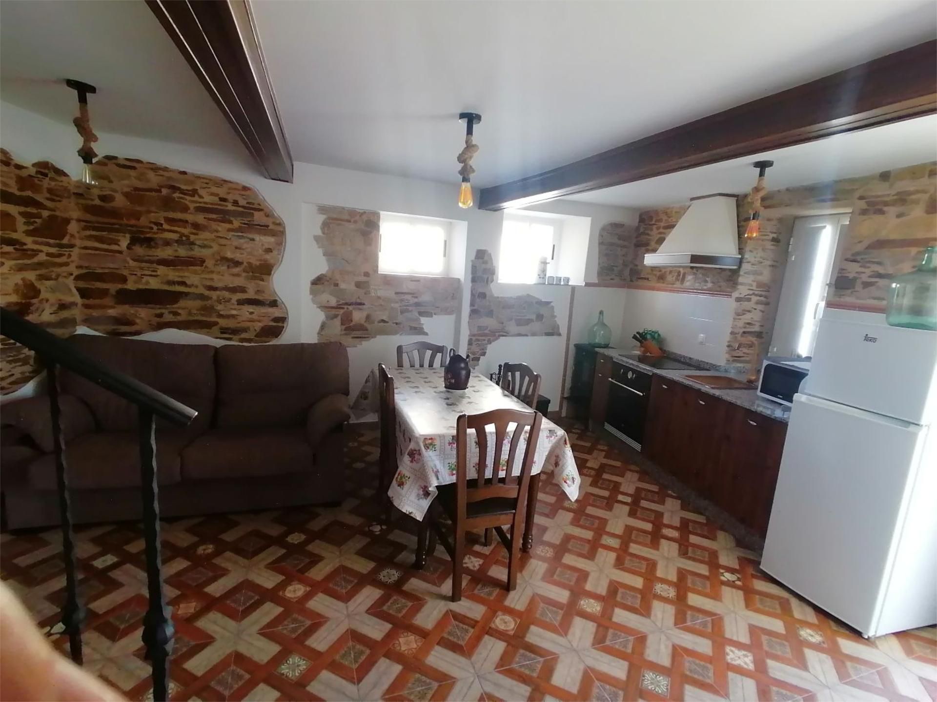 Kitchen of Apartment to rent in Barreiros  with Heating, Terrace and Furnished
