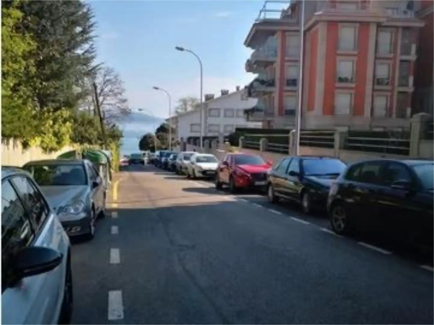 Garatge de lloguer a Rúa de Vigo, 36, Sanxenxo pueblo Aparcament de Garatge de lloguer en Sanxenxo