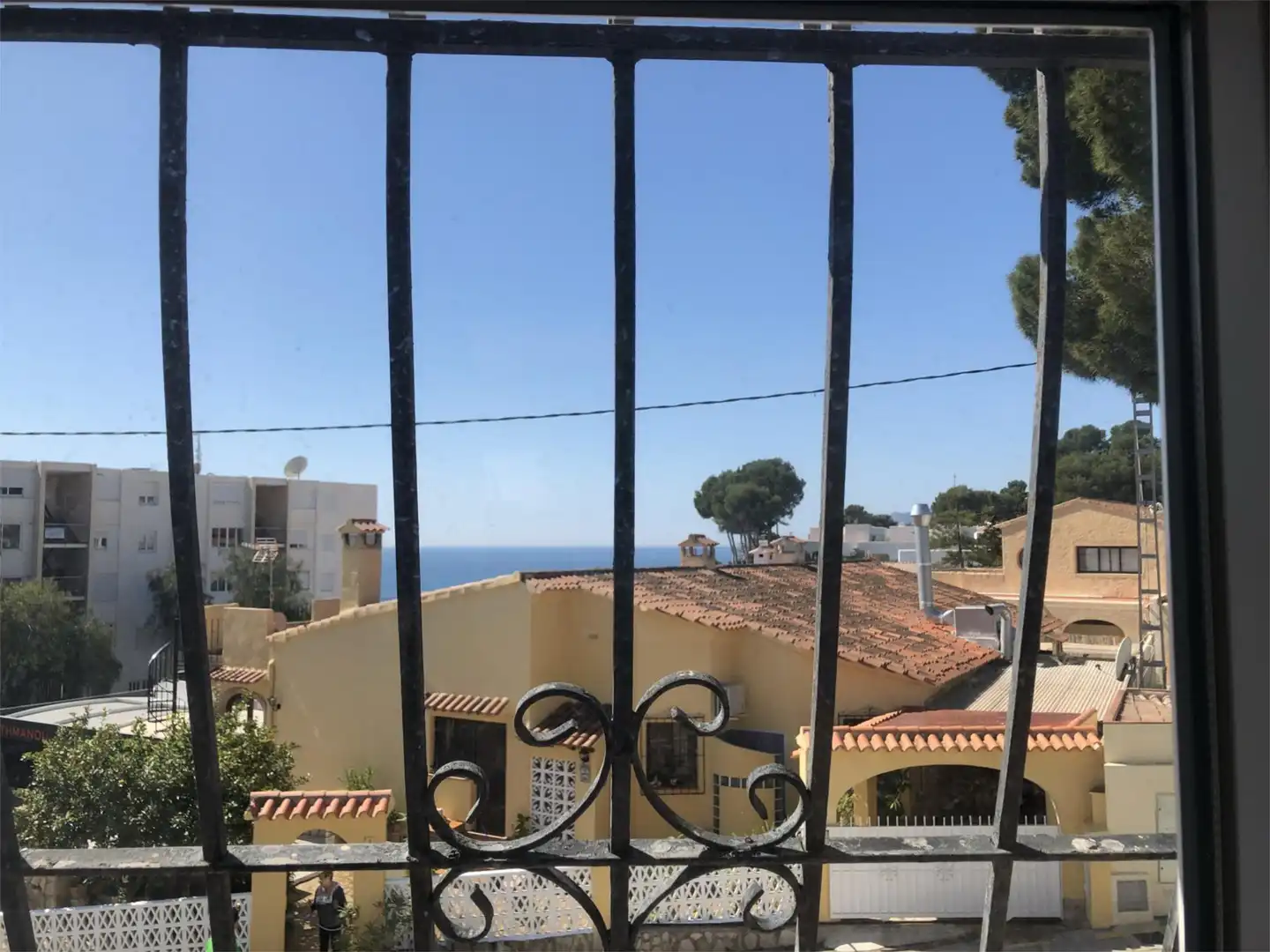 Flat for rent in Camino del Paellero, 4, Pinar del Advocat - Cometa Exterior view of Flat for rent in Moraira with Air Conditioner, Heating and Terrace