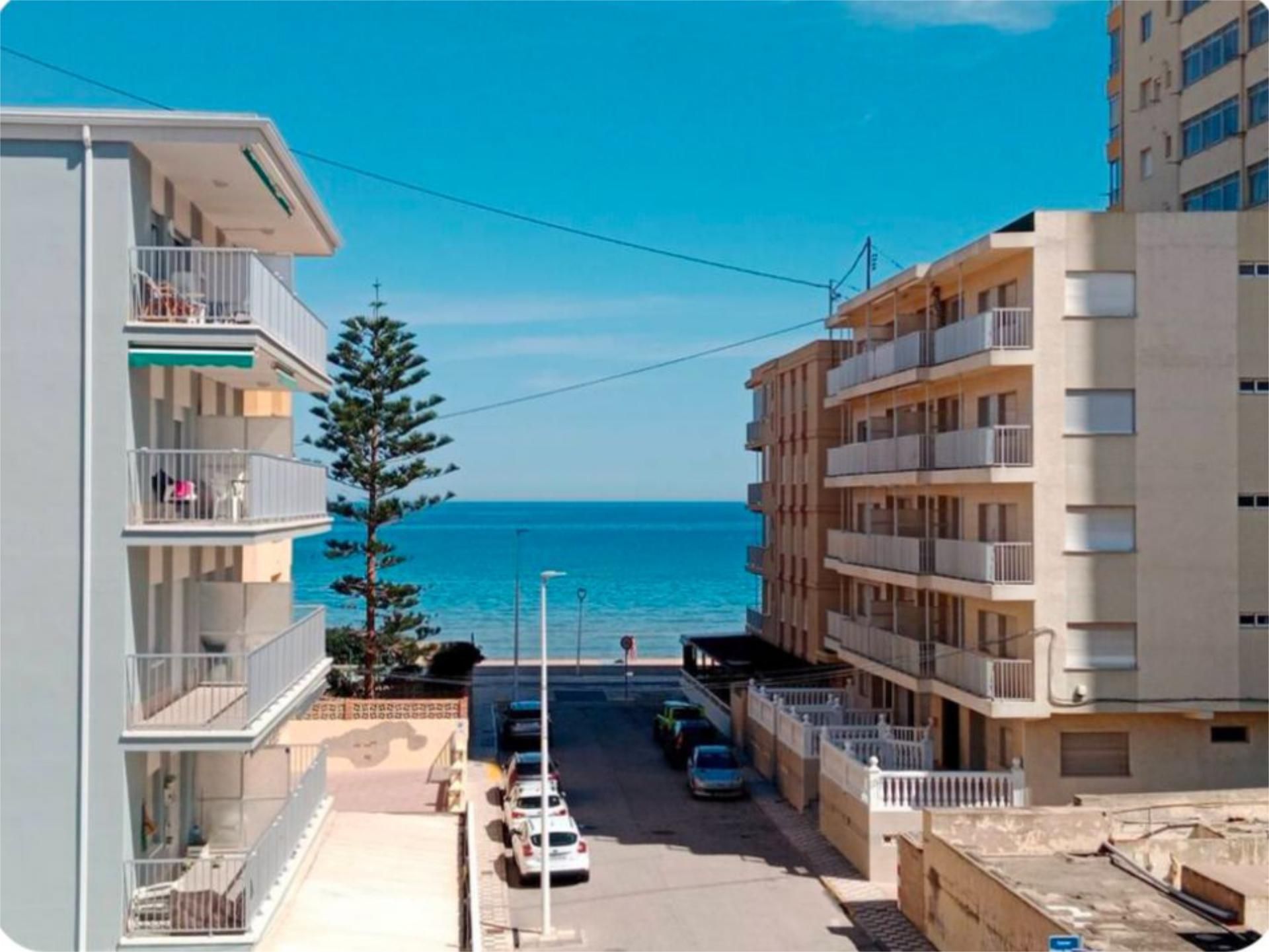 Exterior view of Apartment to rent in Bellreguard  with Air Conditioner, Parquet flooring and Terrace