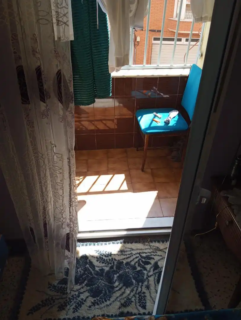 Piso en venta en Calle Santa Rosa, 14, Los Molinos - Villa Blanca Baño de Piso en venta en Almería con Terraza, Amueblado y Lavadora