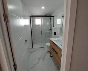 Bathroom of House or chalet for sale in El Burgo de Ebro  with Terrace