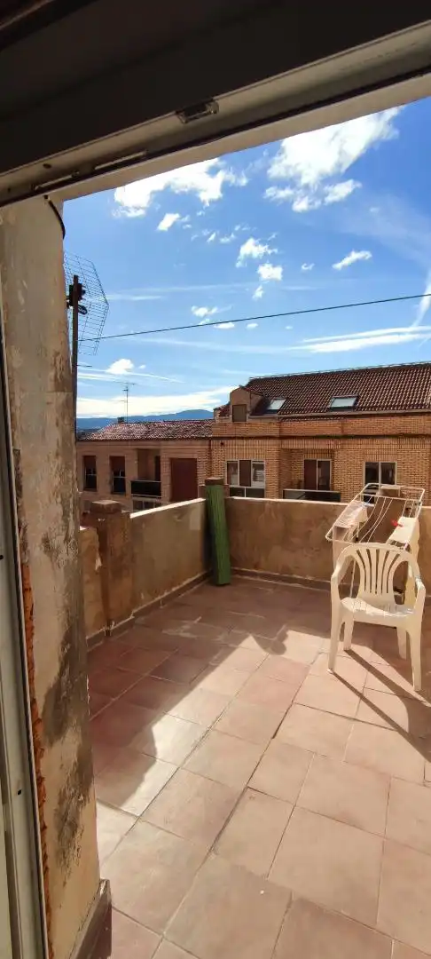 Casa adosada en venta en Avenida de la Rioja, 24, Quel Vista exterior de Casa adosada en venta en Quel con Terraza, Trastero y Amueblado