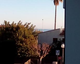 Vista exterior de Pis en venda en Cabrera de Mar amb Aire condicionat i Terrassa