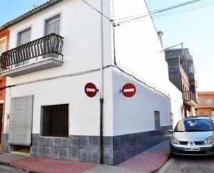 Exterior view of House or chalet for sale in La Pobla Llarga  with Air Conditioner, Terrace and Balcony