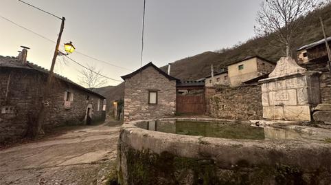 Foto 2 de Finca rústica en venda a Avenida Valseco, 2, Palacios del Sil, León