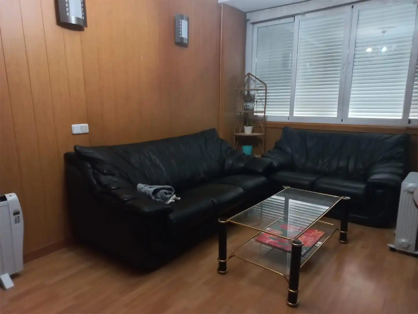 Room in Vía Lusitana, 43, Abrantes Room in Vía Lusitana, 43, Abrantes