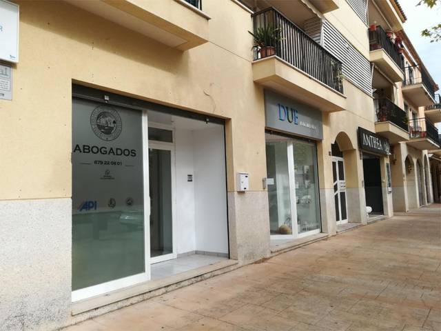 Local comercial en Venta en Plaça Pare Antoni Ramon Pasqual, 7 en El Secar de la Real