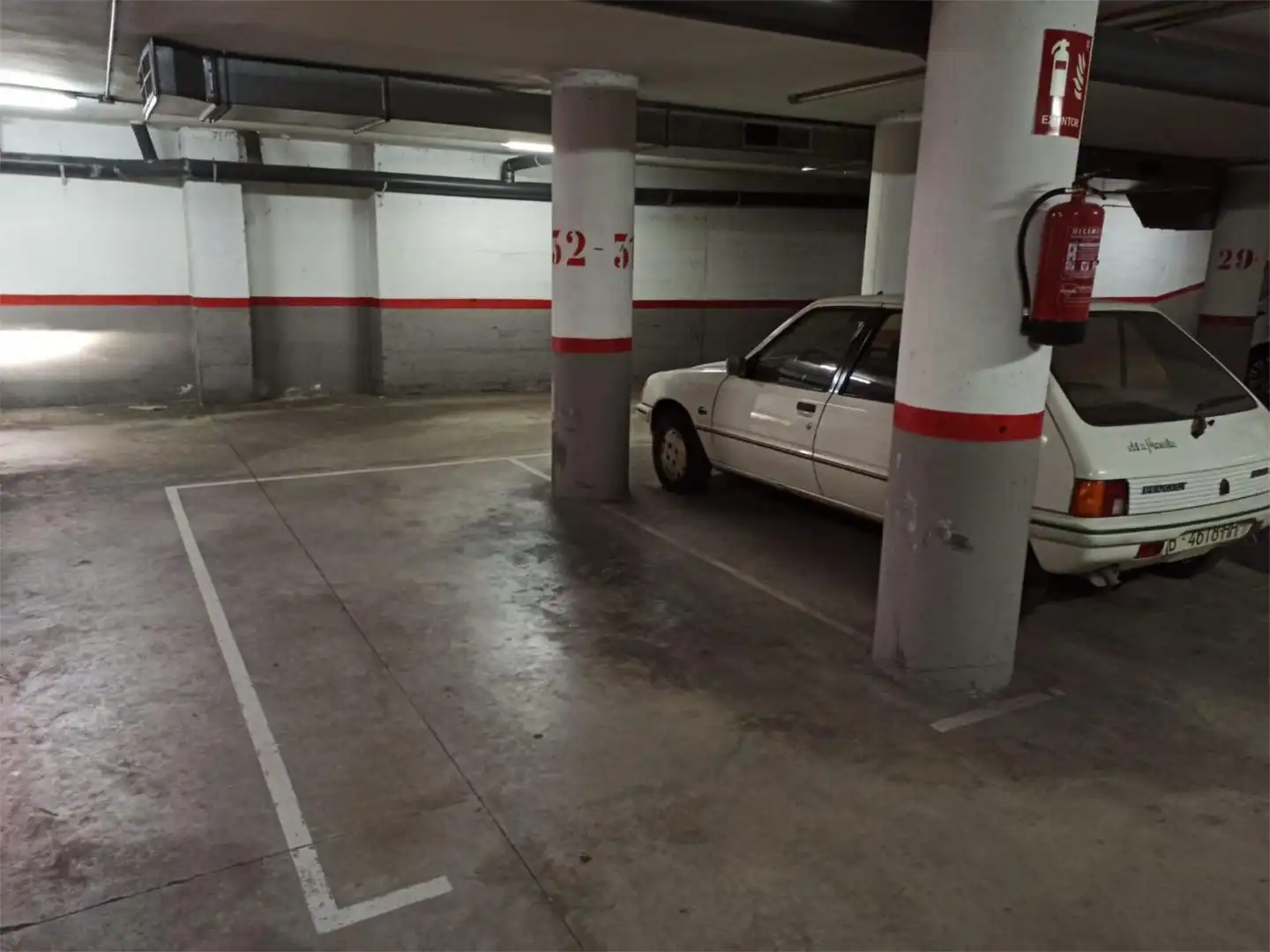 Garaje de alquiler en Carrer dels Marquesos de Barberà, 31, Centre - Eixample – Can Llobet Parking de Garaje de alquiler en Barberà del Vallès