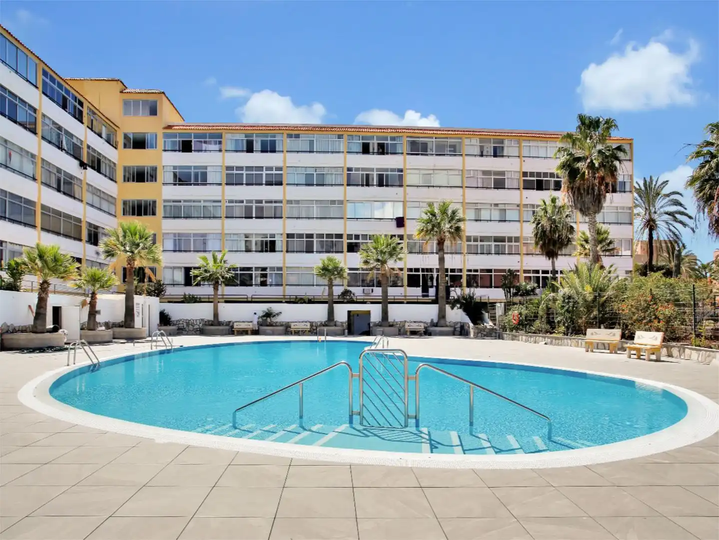 Piso en venta en Calle Chasna, 6, Costa del Silencio Piscina de Piso en venta en Arona con Piscina y Amueblado
