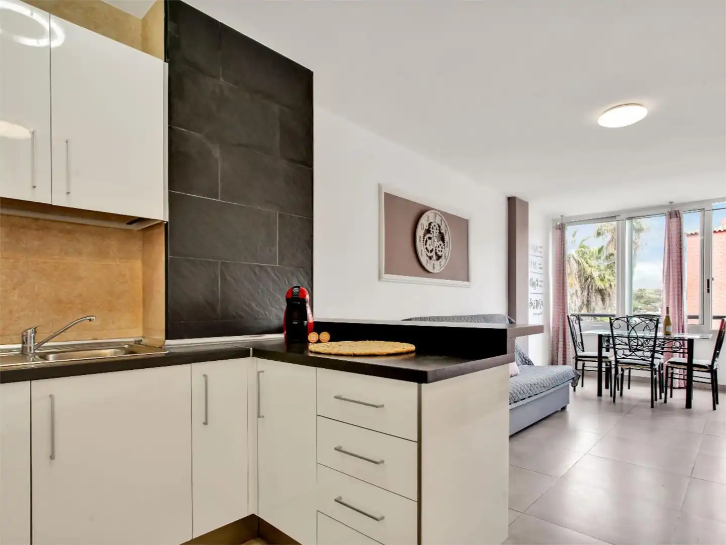 Piso en venta en Calle Chasna, 6, Costa del Silencio Cocina de Piso en venta en Arona con Piscina y Amueblado