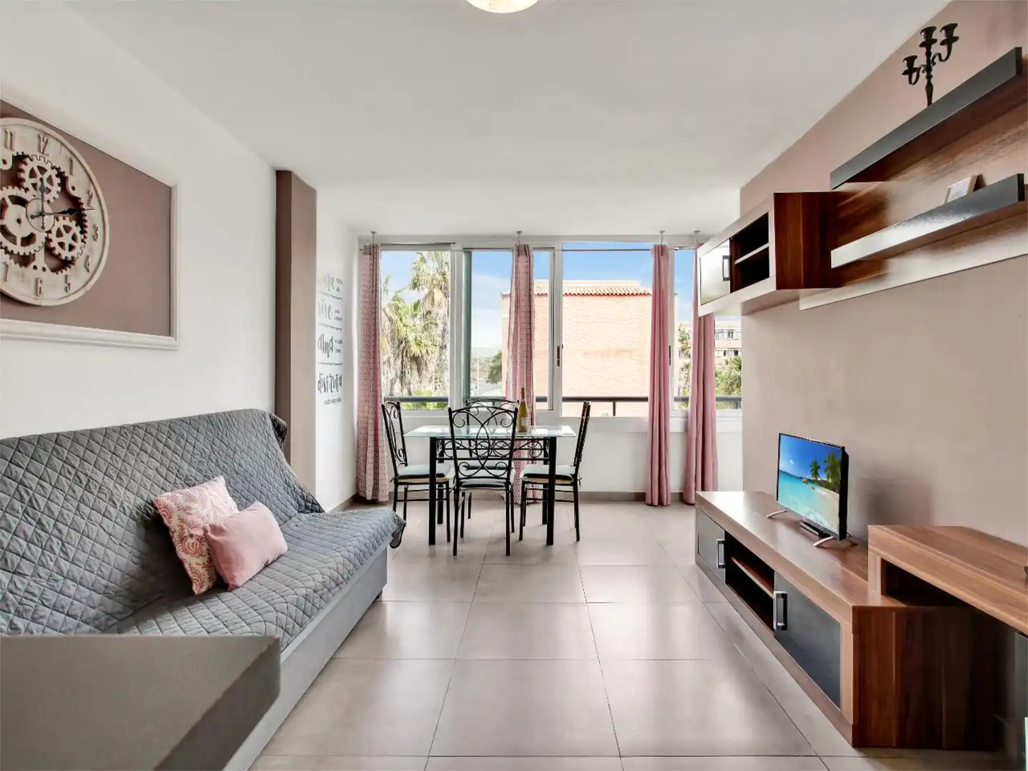Piso en venta en Calle Chasna, 6, Costa del Silencio Sala de estar de Piso en venta en Arona con Piscina y Amueblado