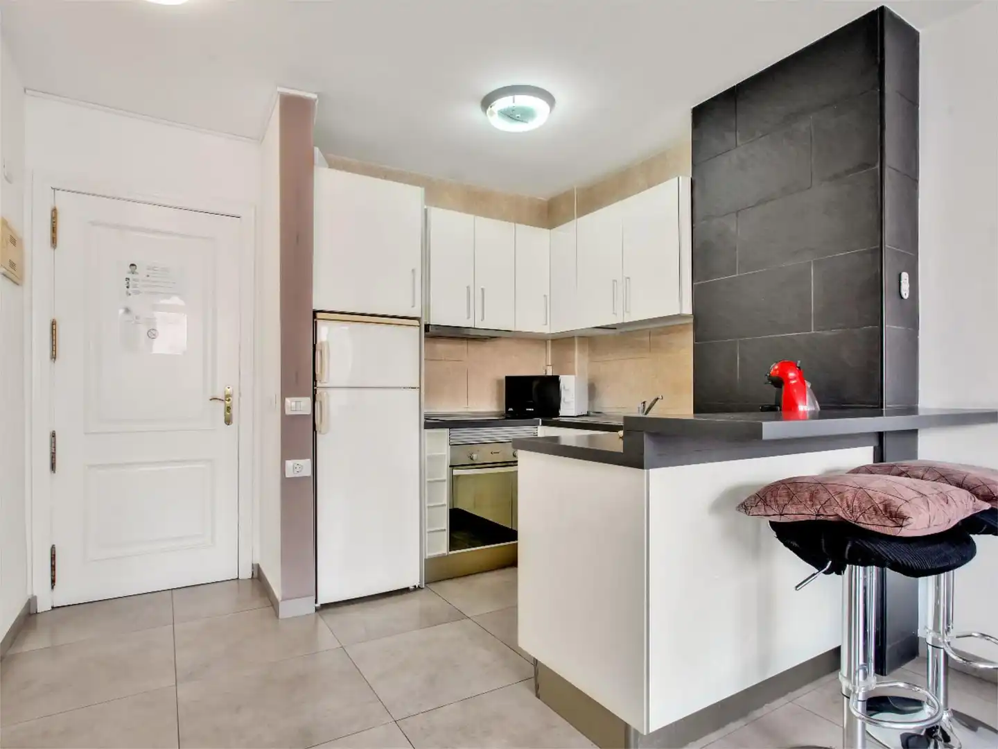 Piso en venta en Calle Chasna, 6, Costa del Silencio Cocina de Piso en venta en Arona con Piscina y Amueblado