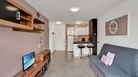 Foto 3 de Piso en venta en Calle Chasna, 6, Costa del Silencio, Arona