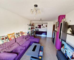 Living room of Flat for sale in Vícar