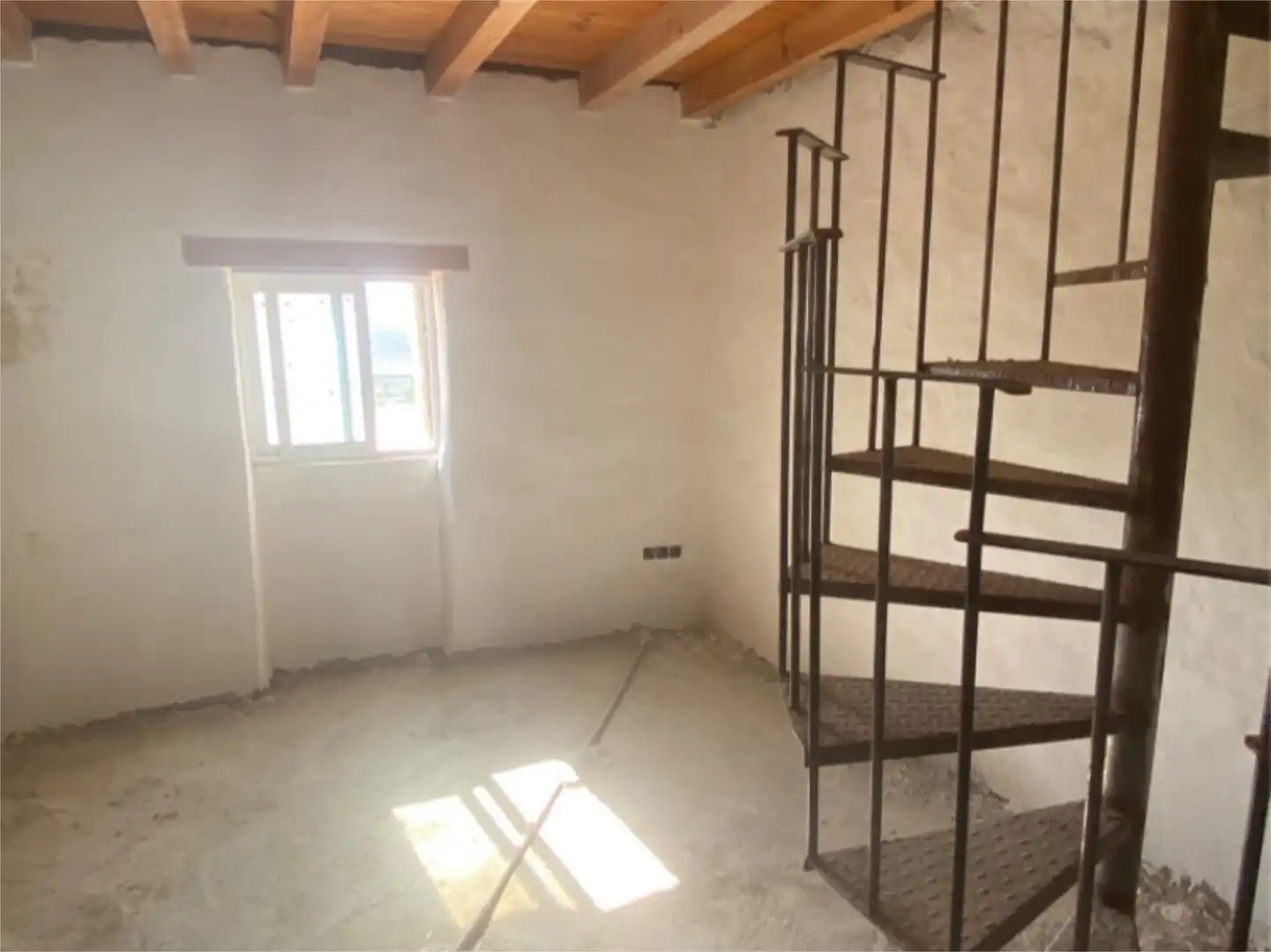 Casa adosada en venda a Calle Abajo, 9, Torre Alháquime Casa adosada en venda en Torre Alháquime amb Balcó
