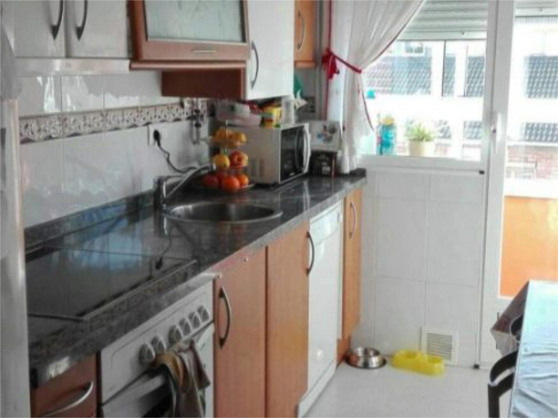 Kitchen of Flat for sale in Avilés  with Heating, Parquet flooring and Terrace
