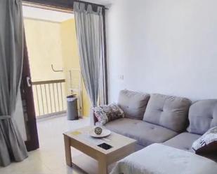 Sala d'estar de Apartament de lloguer en Adeje amb Terrassa i Balcó