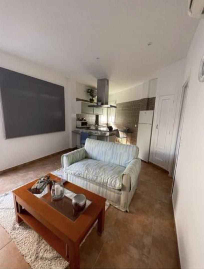 Sala d'estar de Planta baixa de lloguer en Los Palacios y Villafranca amb Aire condicionat, Calefacció i Rentadora