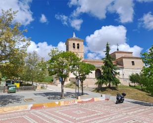 Außenansicht von Einfamilien-Reihenhaus zum verkauf in Armuña