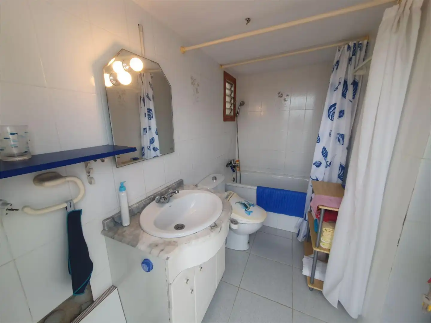 Wohnung zum Verkauf in Passeig Marítim, 34, Deltebre Badezimmer von Wohnung zum Verkauf in Deltebre mit Klimaanlage, Heizung und Privatgarten