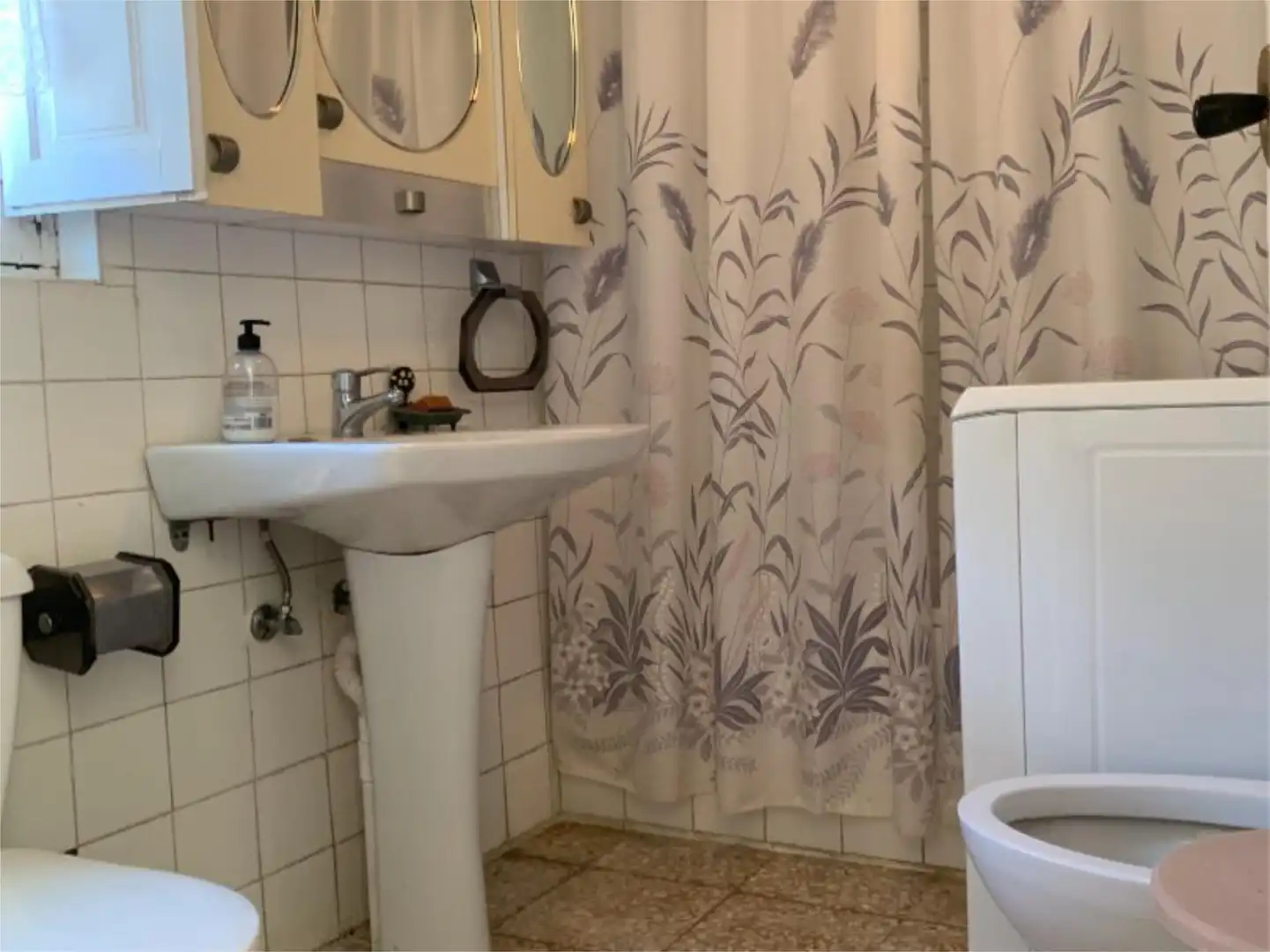 Piso en venta en Calle Hongallega, 6, Fuentes de Carbajal Baño de Piso en venta en Fuentes de Carbajal con Trastero y Amueblado