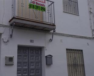 Vista exterior de Casa adosada en venda en La Campana