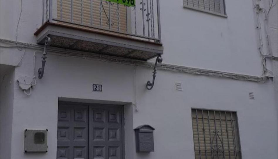 Casa adosada en venta en Calle Canario, 21, La Campana, Sevilla - imagen 1 Foto 1 de Casa adosada en venta en Calle Canario, 21, La Campana, Sevilla