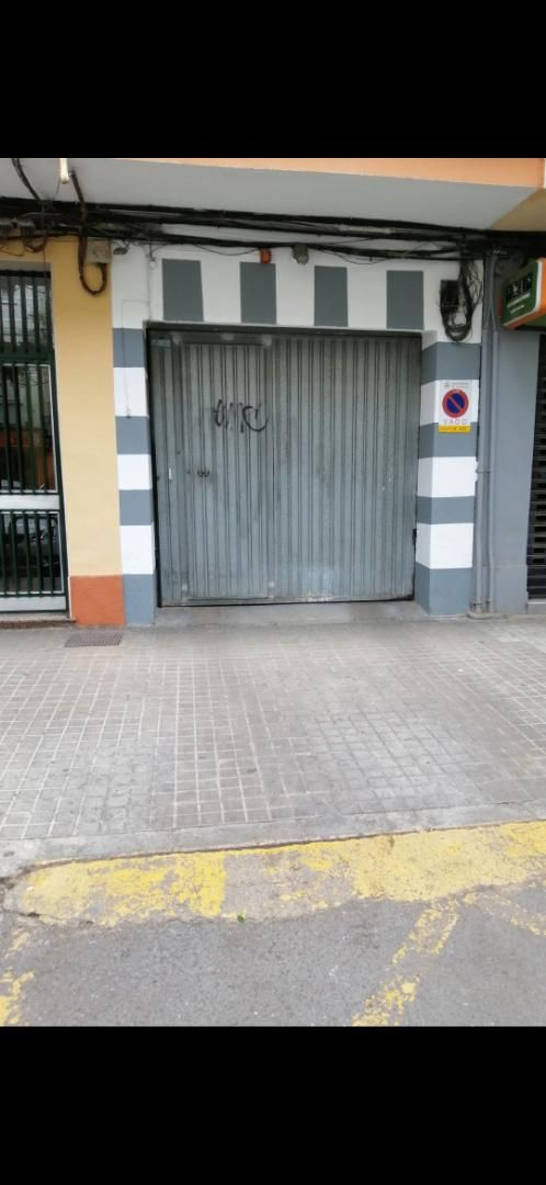 Exterior view of Garage for sale in  Valencia Capital