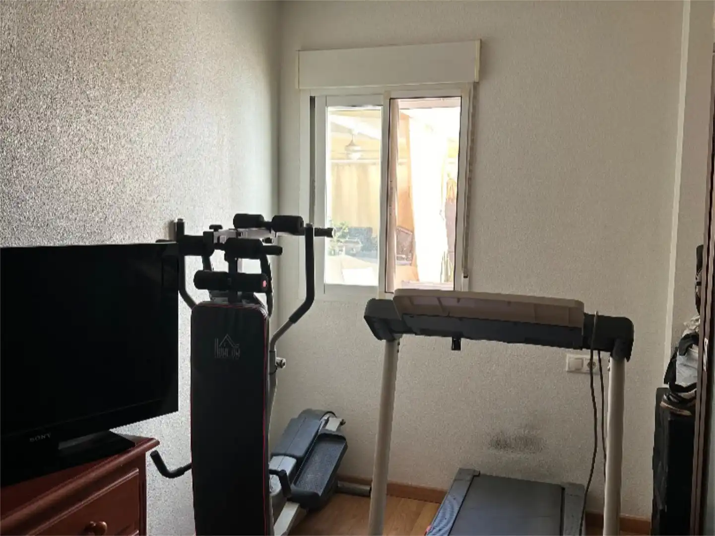 Piso en venta en Calle Francisco Montero Pérez, 81, Los Ángeles Habitación de Piso en venta en Alicante / Alacant con Aire acondicionado